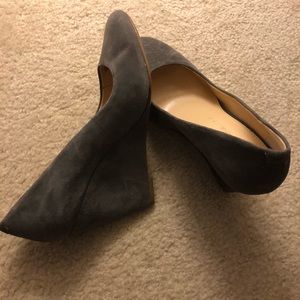 New Banana Republic Suede wedges